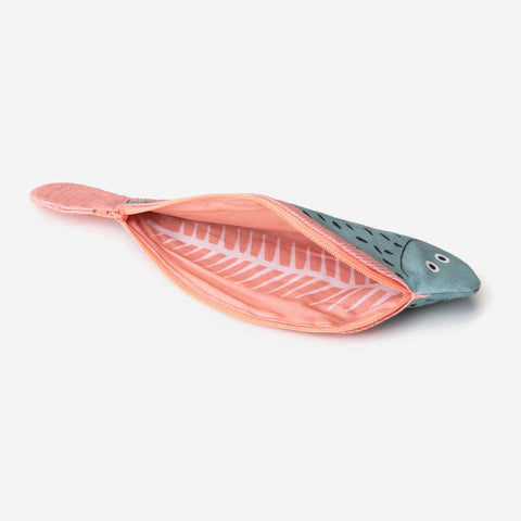 Sole Etui / Don Fisher