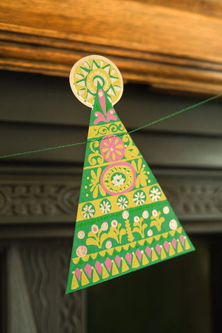 Baum-Girlande / East End Press