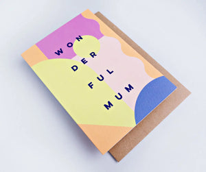 „Wonderful Mom“ Grußkarte / The Completist