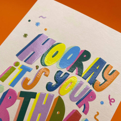 Karte „Hooray it‘s Your Birthday“ / Raspberry Blossom
