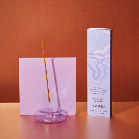 Räucherstäbchenhalter “Dimple“ lavendel / Maegen Candles