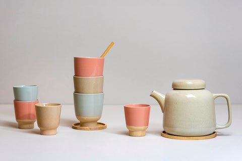 Steinguttasse "Rutunda" M clay mint 260ml / Kinta