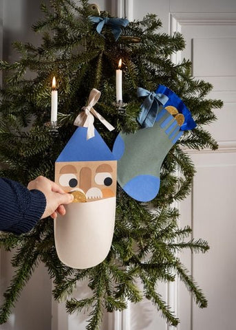 Wichteltanz & Kerzenglanz“ / Karoline Lawson