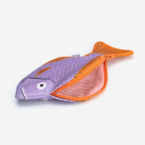 Piranha Etui / Don Fisher