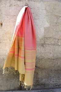 Hamamtuch aus Bio Baumwolle "Sand-Indisch Pink" / Karawan Authentic