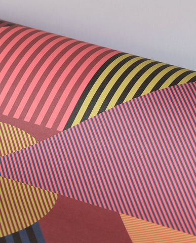 Geschenkpapier "Aligned Red" / Haferkorn & Sauerbrey